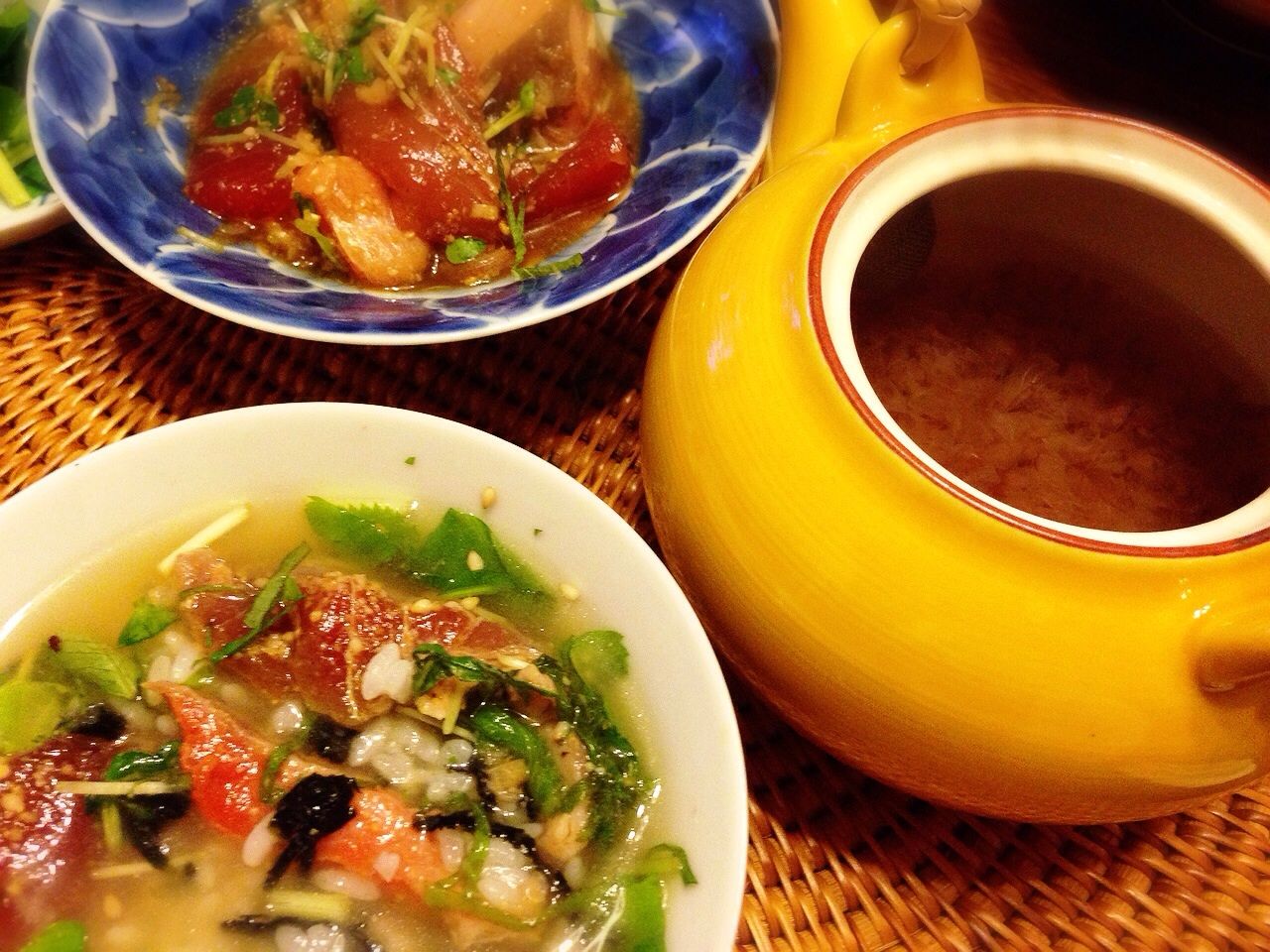 旨すぎ お刺身漬け丼からのぉ鰹だしウマ茶漬け ぬくぬくぱくり 旨すぎ お刺身漬け丼からのぉ鰹だしウマ茶漬け ぬくぬくぱくり