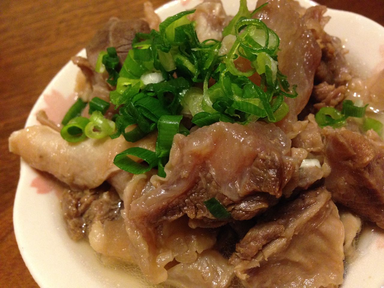 関西のお好み焼き コロ玉 牛すじこんにゃくの煮込み入りのお好み焼きです ぬくぬくぱくり