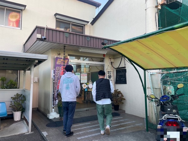 F043A8C9-66AE-4D13-B185-6A18C99EAEA6