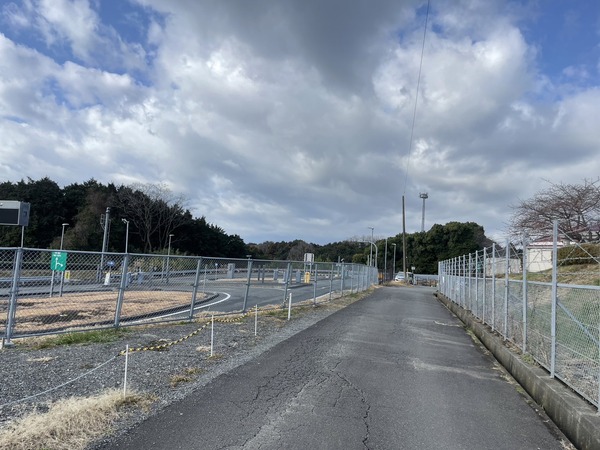 71904EC2-3447-4035-8D7D-8C92015139AD