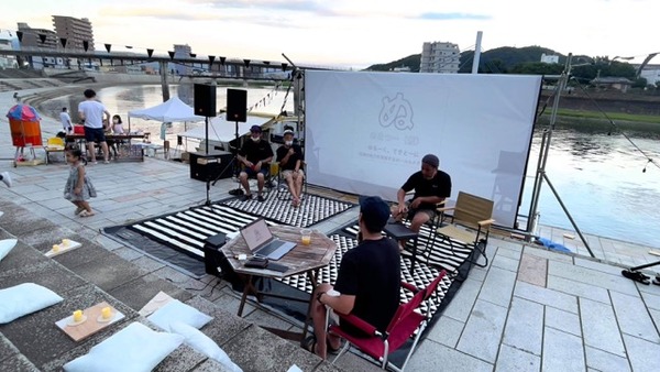 A53A39B0-63FB-446A-BC4F-0E3E6E3CB1AA