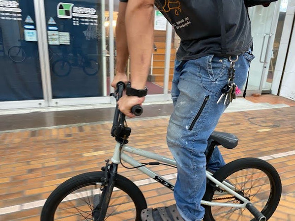 8163B3B6-078C-44B3-9A04-50CAD00D787F