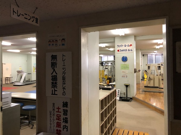 11D597CD-15AA-421E-AF2A-B88E8815756F