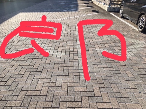 74BBE507-4B7D-48C3-8374-867604B6DB0D