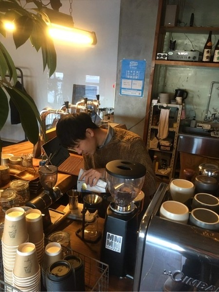 FF21C87D-7191-48D5-8D89-6EAA0F4AAD4C