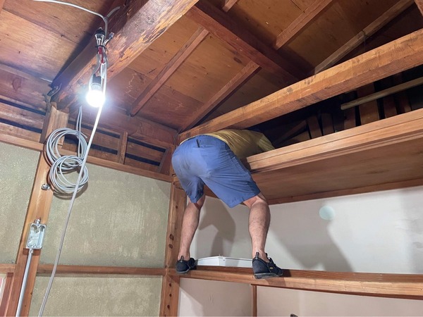 51C8BA71-7B07-441C-BF6A-5EBDC7A9C14A