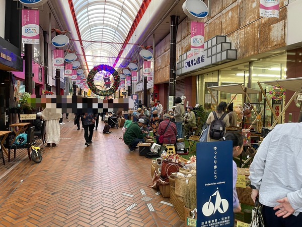 14126FE6-9C96-4245-BED3-4B8E8968D02B