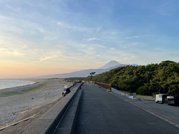 BD3C1571-9FDE-4540-BC4A-F73CC428AA97