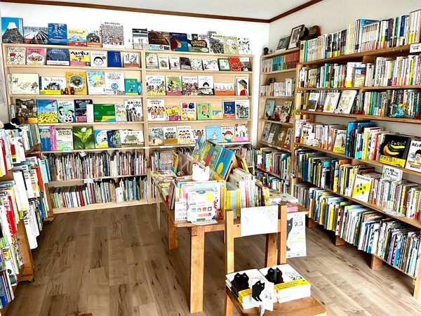 334882983_1280610719470482_5242023302968742879_n