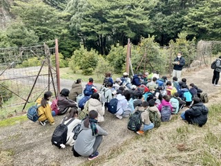 EB961DAC-05CA-4B79-AB43-4A5B0452FEAC