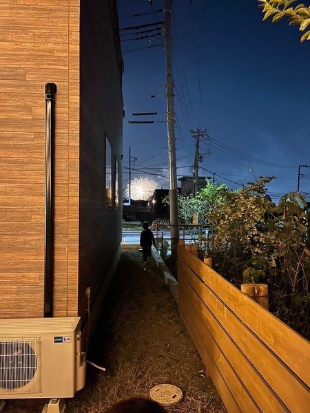 E4F49EC8-4992-40AD-859C-7387206DCD64