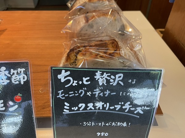 31DF5FA0-19FE-445A-95FD-6D2096D78D45