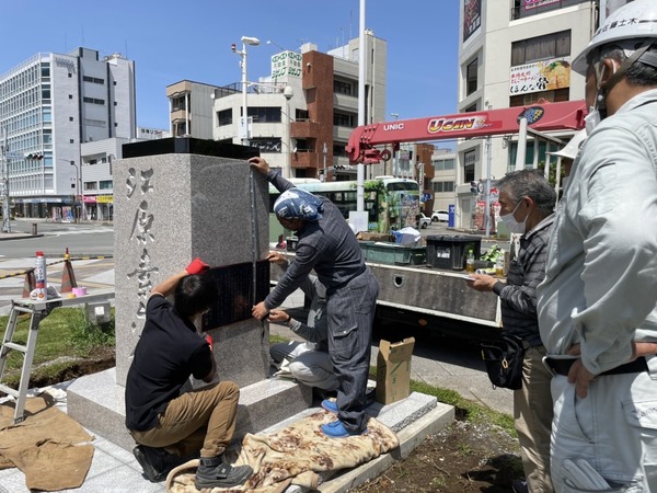 DAC9F7EF-4E1F-45A7-AF9F-AC2BA8C0063E