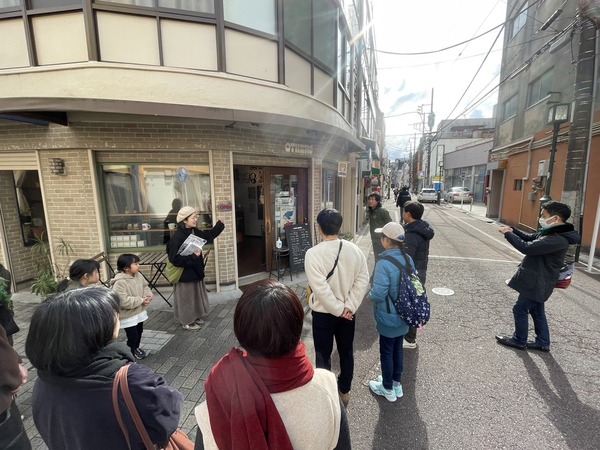 F14A735D-10ED-48C3-9FD2-0D1F8A1D663A