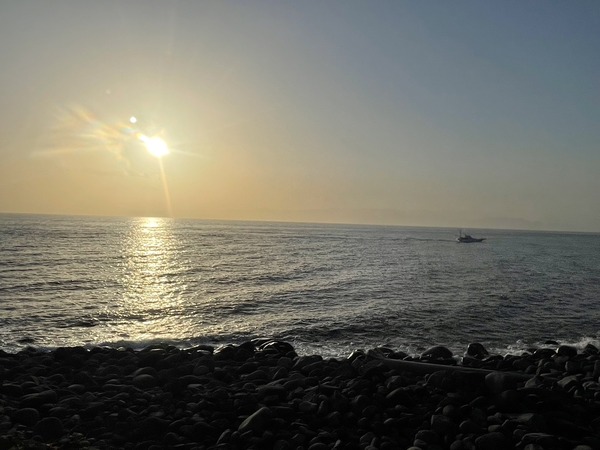 A86125F8-3F2A-4C99-93BB-799DAB4263E0