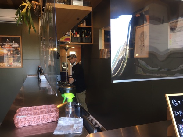 845A887B-B011-4E0D-8085-2F491914EC0D