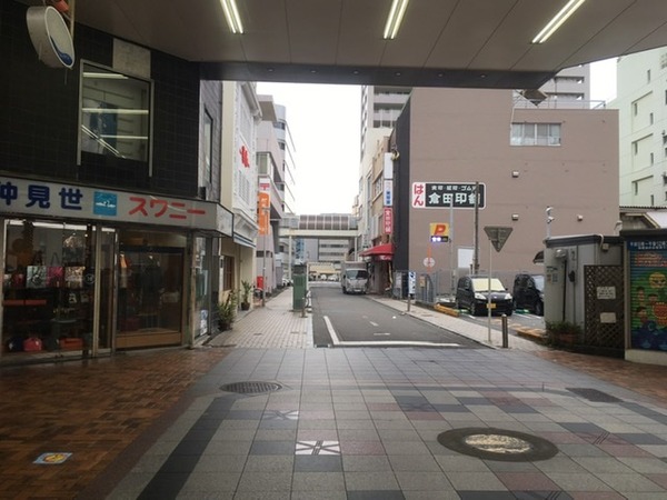 37B1473D-BFE4-4F02-BE42-441C18D4CF3E