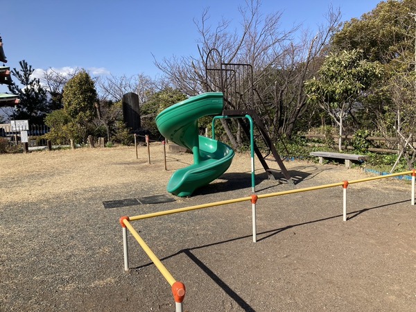 05AAB246-76F8-411F-B32E-AB37B1D0CEB0