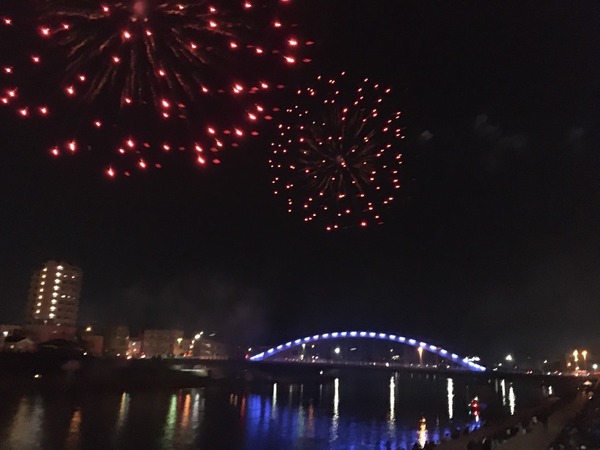 F498B3C0-7834-427B-A45A-FEEC769F5AFB