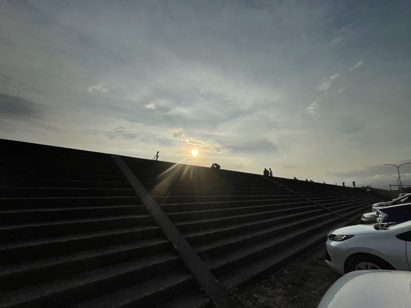 7C1EDDDC-C184-47D2-BFAB-3A7FC585B41E