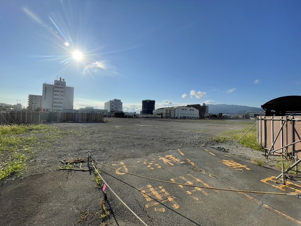 8786BF1A-FC9F-4B37-9F3F-D8086DA902F7