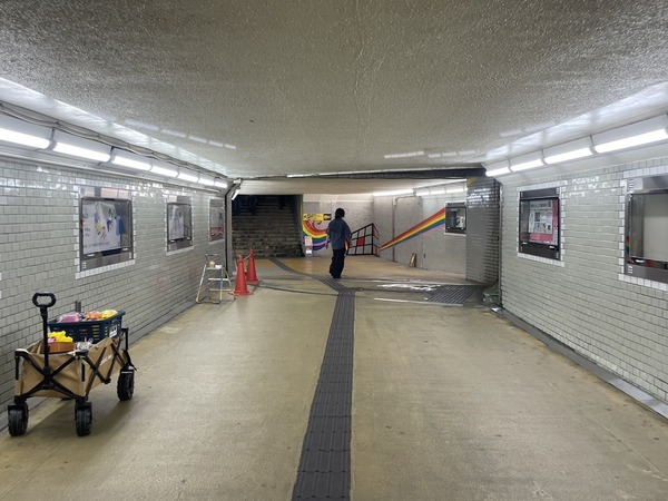 DDB2EF25-E627-44FF-9D39-CFCC5BD2BE4F