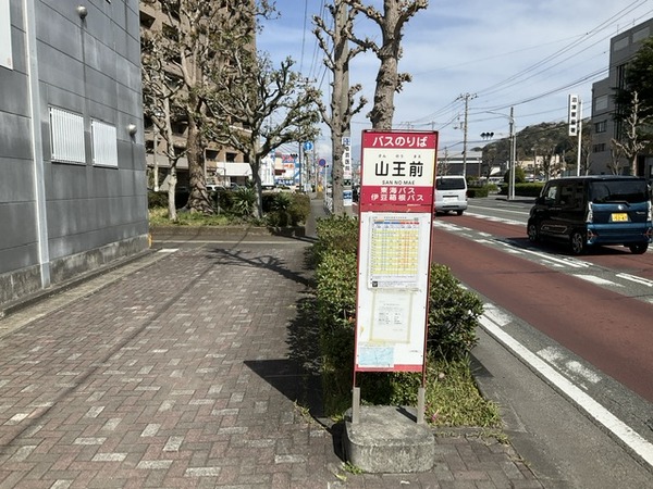 6FC03205-F310-4C6A-8054-F562E1ED5013