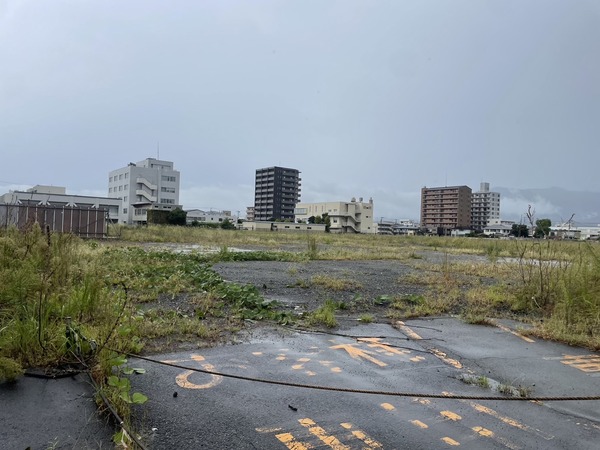 4808B957-4A87-4E28-8F40-4EAF9295024A