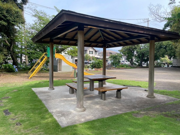 9496B844-37AB-48D5-8036-56A66E686FB0