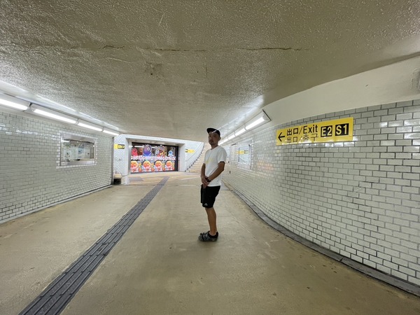 82BB9ECB-B7AA-4386-9696-C59C24E560AC