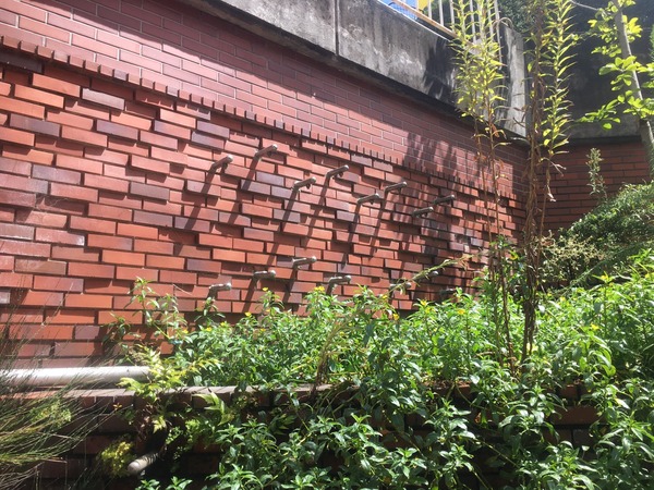 E87B0F9E-D193-42C2-A130-D6E95C4737EF