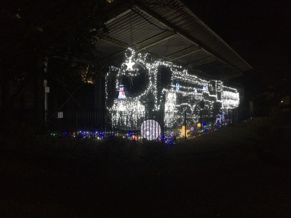 3F08684C-5471-4F81-AF5E-2F5DB93FF034