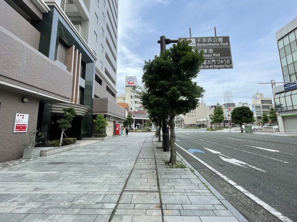 9711FC3D-6E68-4787-885E-D10D01432AB7