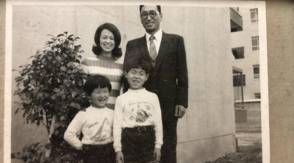 D0803FE2-6364-4D21-81A6-134552CD763D