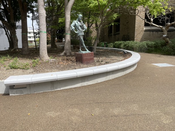 3BB8DC4A-DDC9-4470-BEFE-48FEB32B0D49