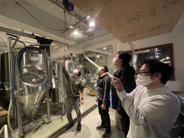 6DE136CA-B683-4DDC-B2A8-D47D8D5744EA