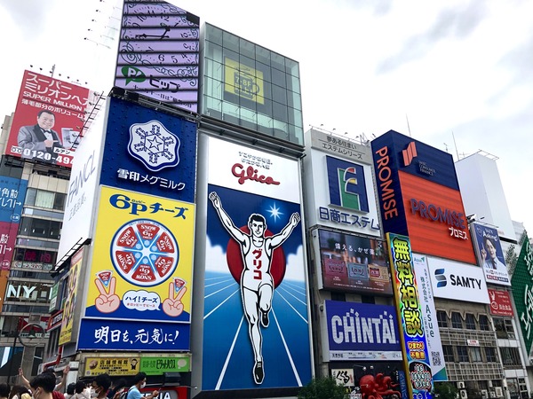 DA49837B-BC5E-446D-9612-786CFA40E822