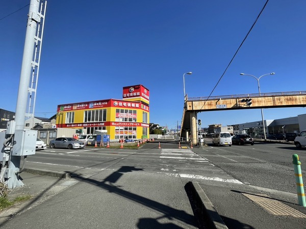 6F5D8E63-D63F-48A1-8347-A11C2EA6230A