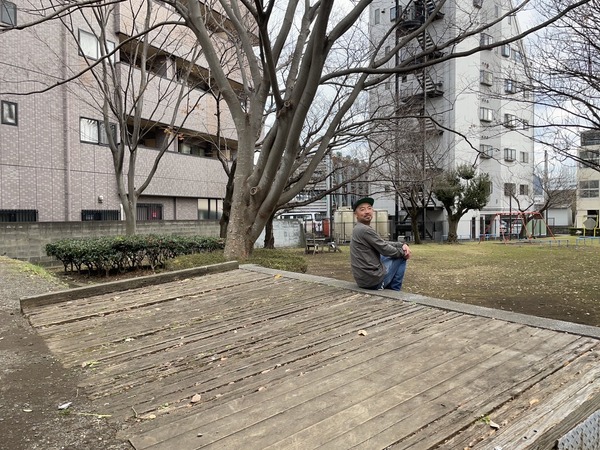 2A2E36BD-1C30-4733-A780-2D6A9CB159A1