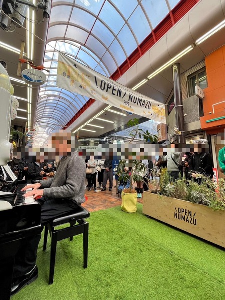 2CFAD58B-D2AA-45A2-A717-A15A55DA3C6D