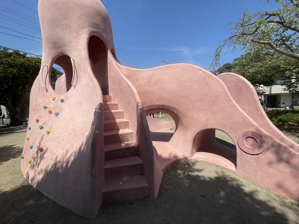 10EE4DA7-F5B4-4F58-8A61-ED01DE172391