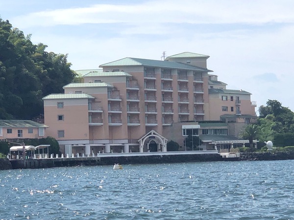 3A268A98-0A06-4731-9229-075D8B2FDB32