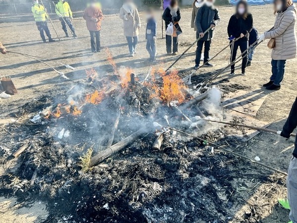 6F3FF76B-42FC-4256-9A18-DEABC1B06C29