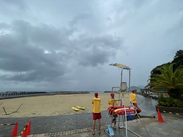 BF3E9E23-20EB-4282-AC9B-DC3955668DF1