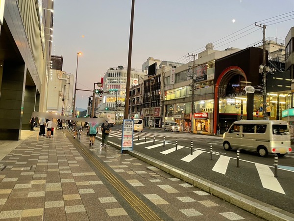 26078E1A-F9A7-44A1-A7AF-350AF5775096