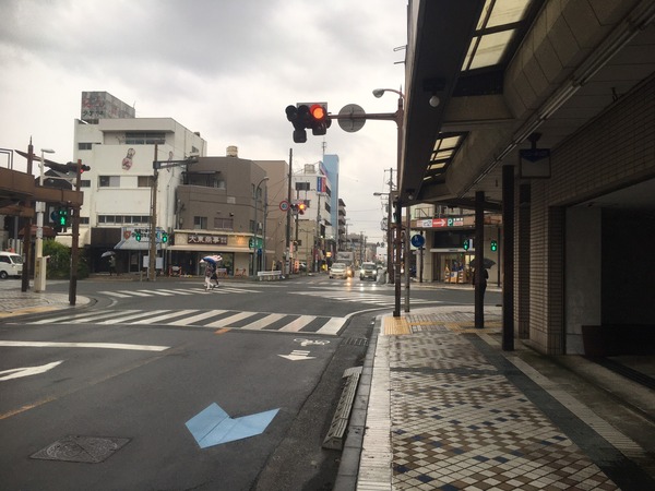 E65E6EFE-B8E8-4D2B-B18D-1032324CF86A