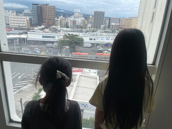 07D0B5D2-31D1-4C05-91A7-66AEABE760D2