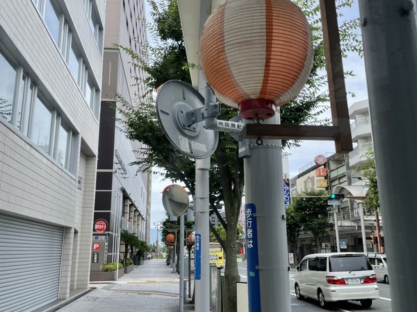 EFB7AF08-C59C-49B7-B641-16582C45B9BA