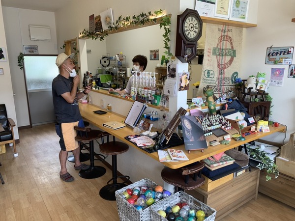 799428B8-0528-4B13-A761-03E90E616BA9