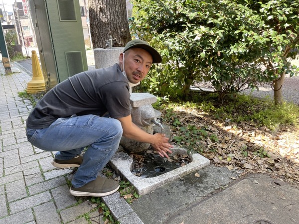 0BBEEB65-4004-42FA-9BB9-056F3C895BBF